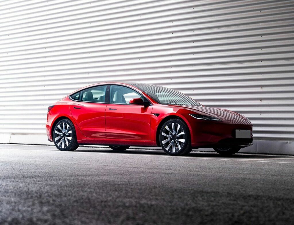 Tesla Model 3 Plaid verzia I Zdroj: Tesla