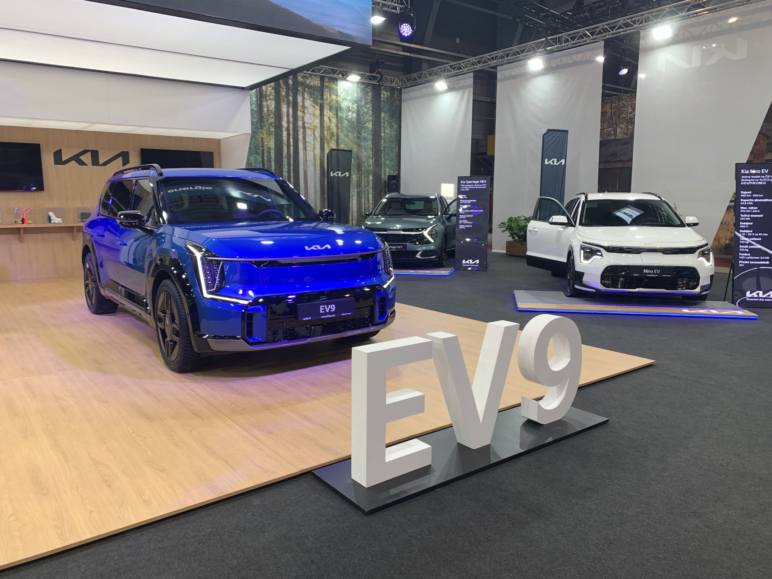 Dotácie na nákup elektromobilu v Čr - Kia EV9 I Foto: huntinspeed