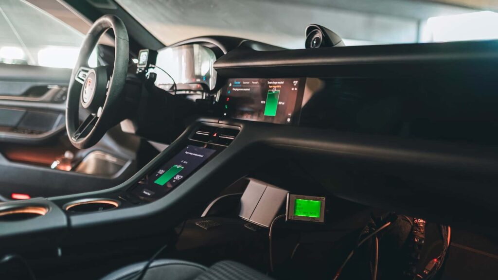 Nové Porsche Taycan 2025 I Zdroj: InsideEVs