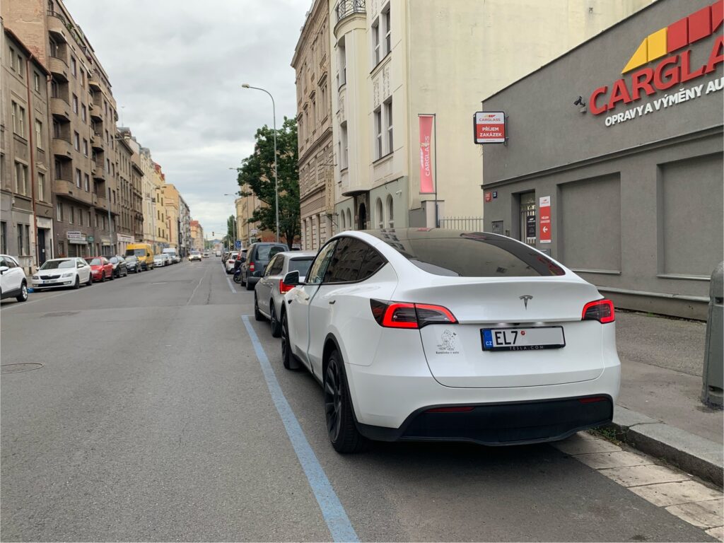 Bezplatné parkovanie pre elektromobily v Prahe I Foto: huntinspeed.sk
