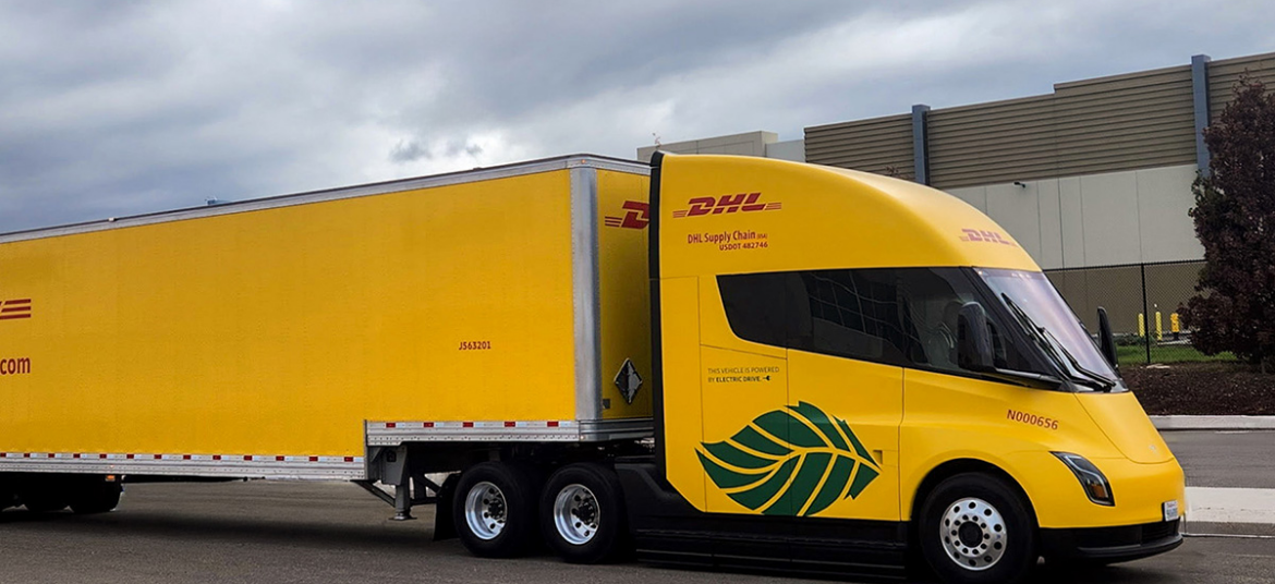 Tesla Semi v DHL