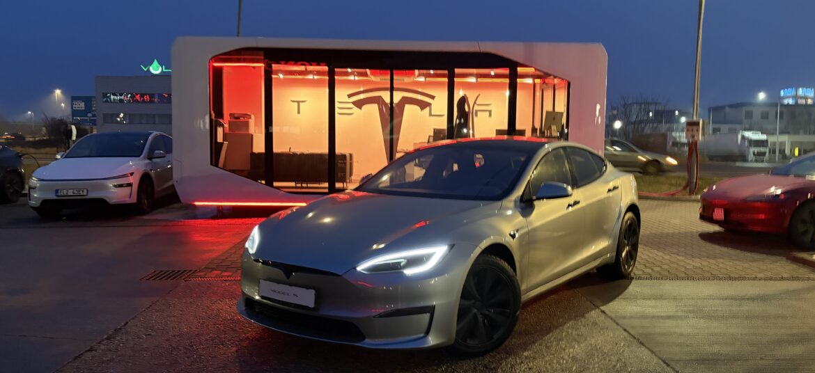 Tesla Slovensko - Model S